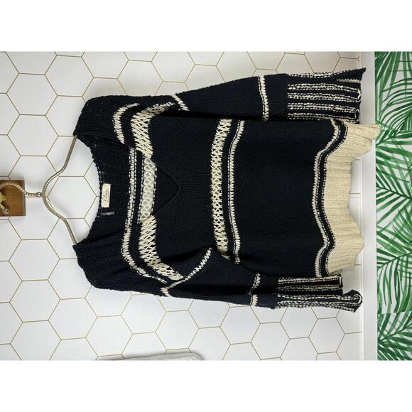 Elan Black and Cream Striped Cotton Knit 3/4 Sleeve Sweater - Size - Small - Picture 5 of 6